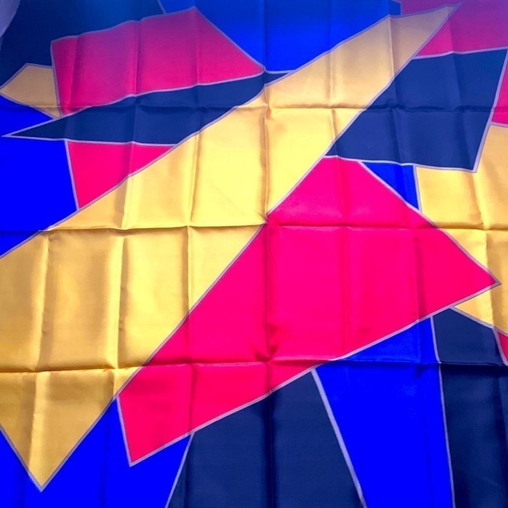 Vintage O. E. I. geometric print multicolor made Japan oversized scarf